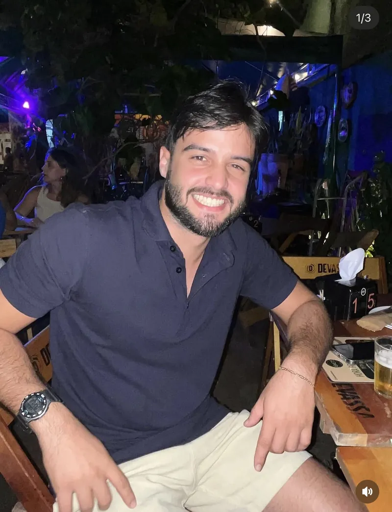 Selfie de referência — exemplo 2